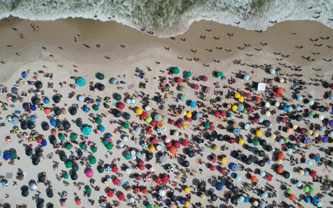 La ciudad ya no es tuya: ¿Qué hay detrás de la TURISMOFOBIA y la Sobrecarga Turística?